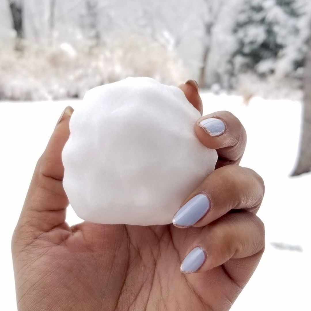 My Hands Have Been Extra Dry This Winter, so I Asked a Derm for Tips