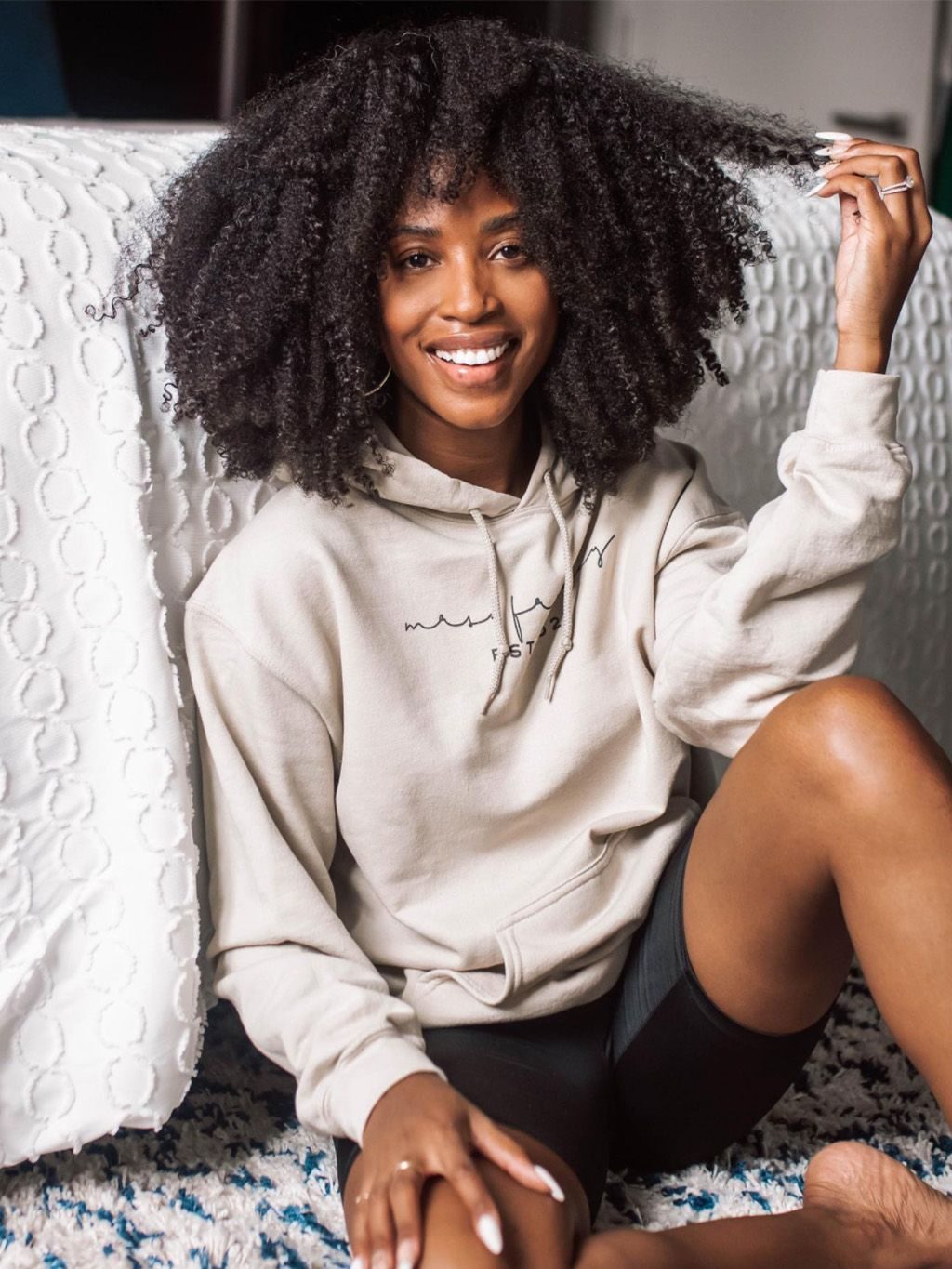 “I Woke Up Like This” Curls Are a Direct Result of Using This One Hair Product