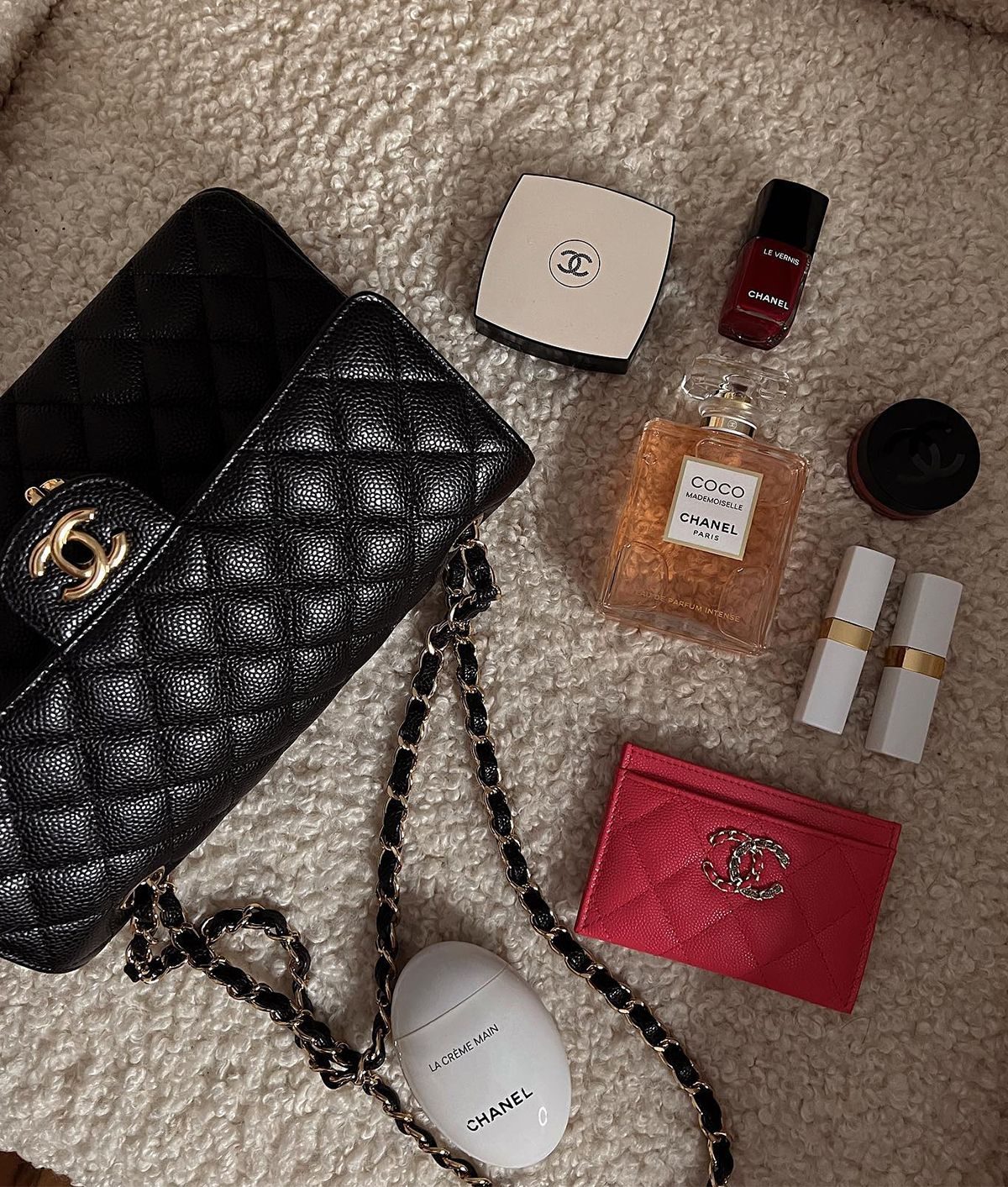 I Have the Chicest Co-Workers—11 Designer Lipsticks Always in Their Bags