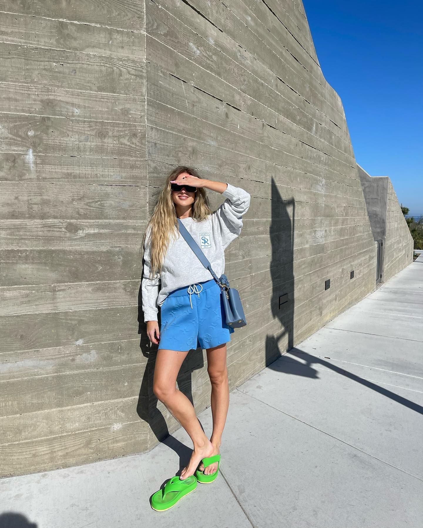 9 Non-Dated Shorts Outfits Fashion People Are Wearing