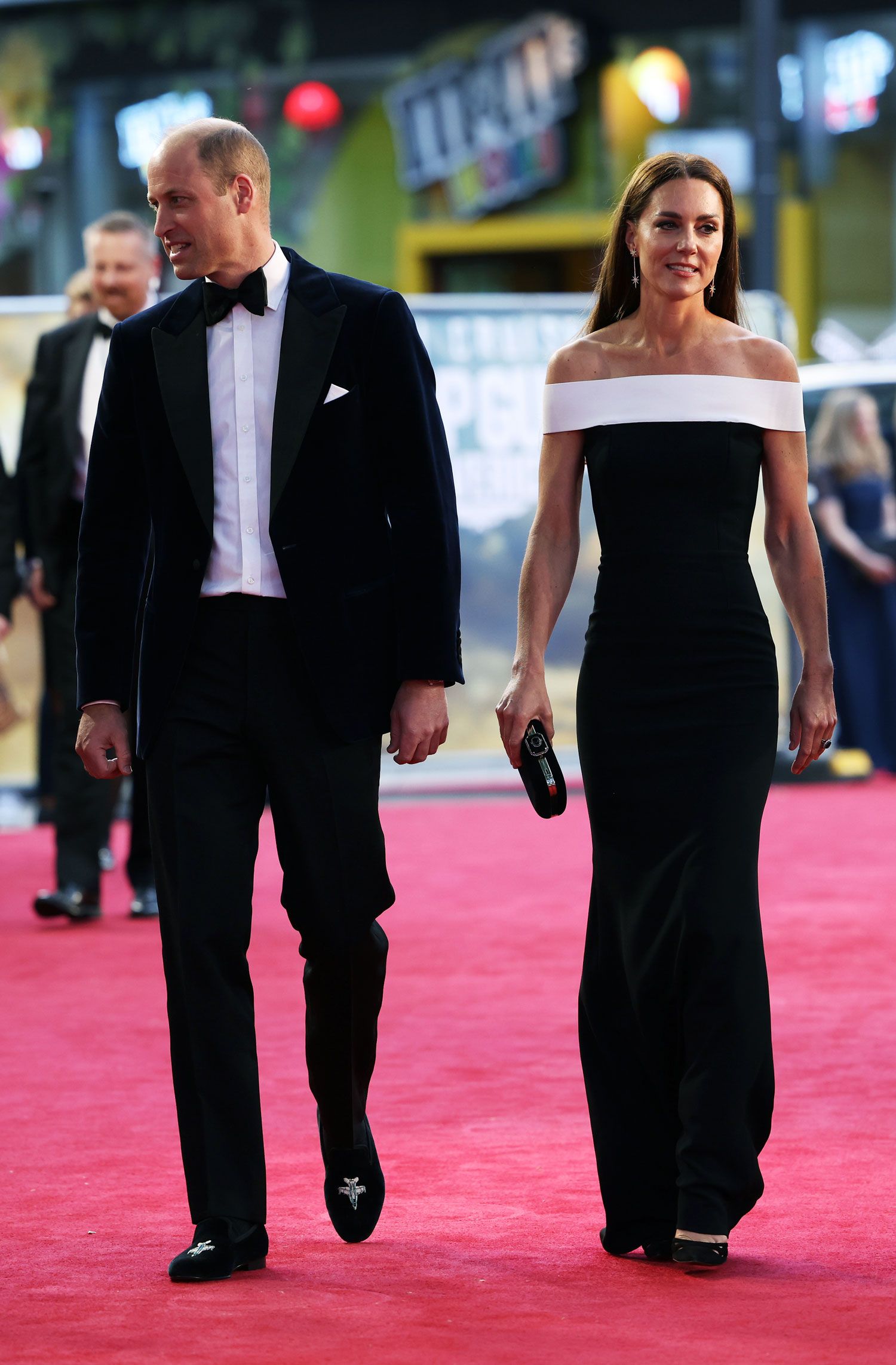 Kate Middleton Just Wore the Most Elegant Formfitting Red Carpet Gown