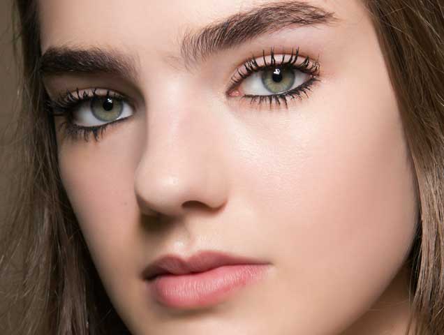 How to Line Your Waterline Without Looking Like a Complete Mess