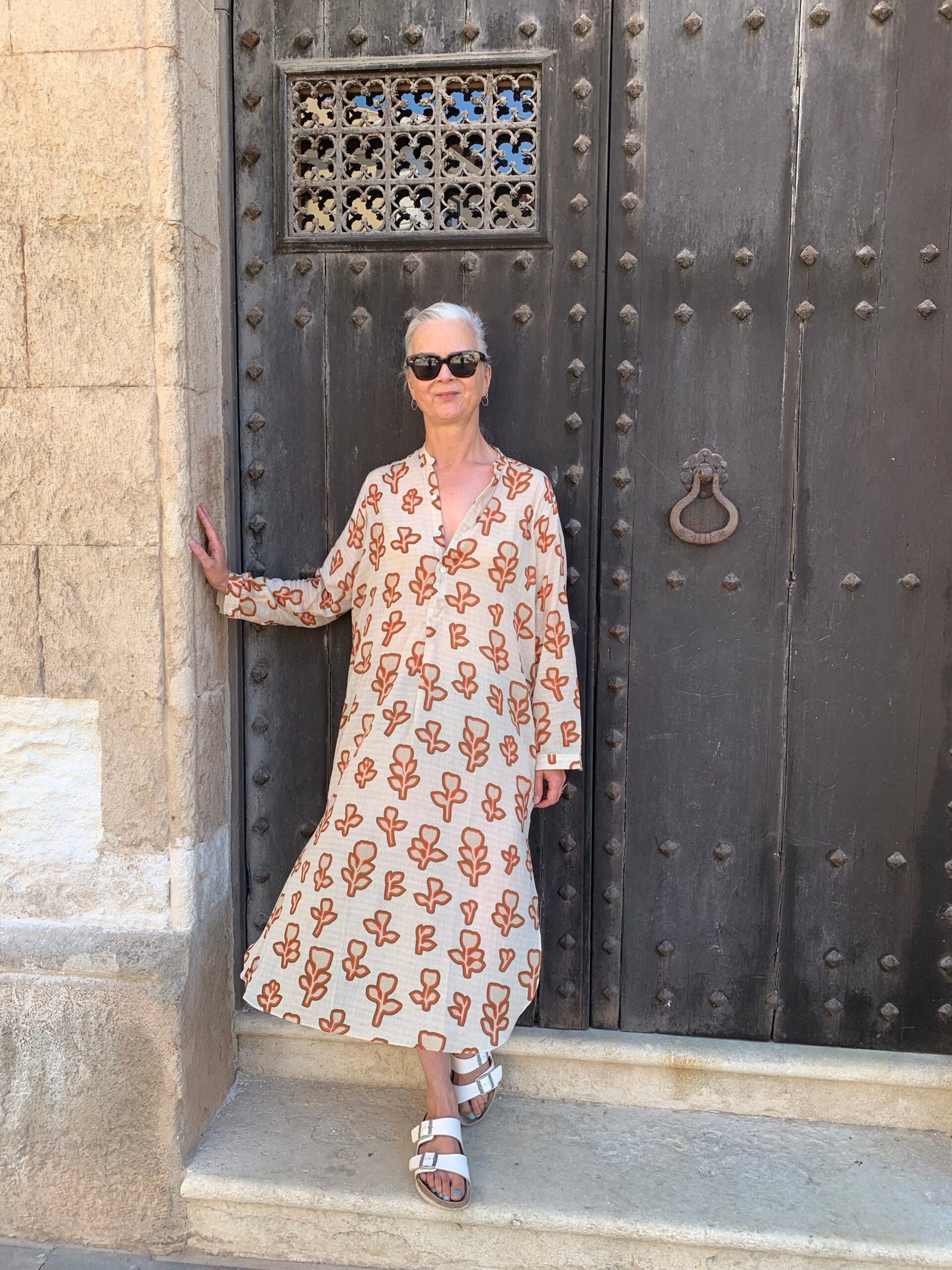 How to holiday in summer with hand luggage only