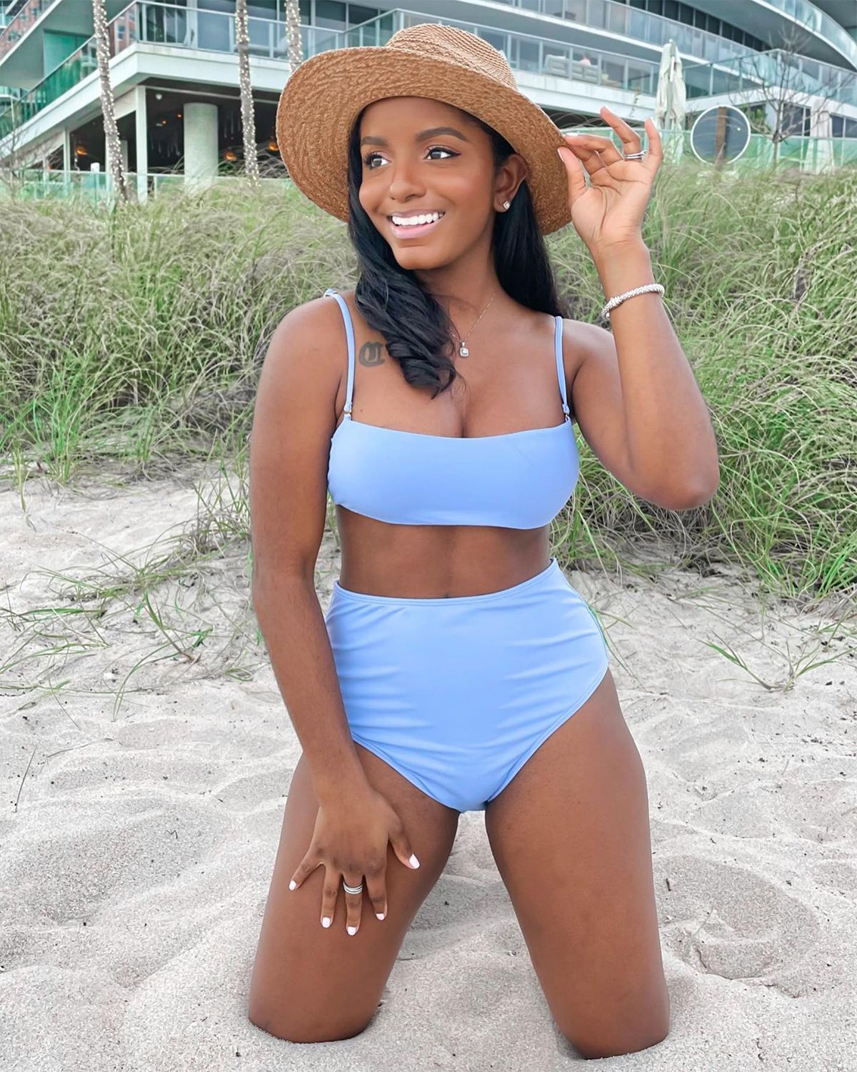 Even Derms Say a Primer With SPF is Useful—These 11 Get the Job Done