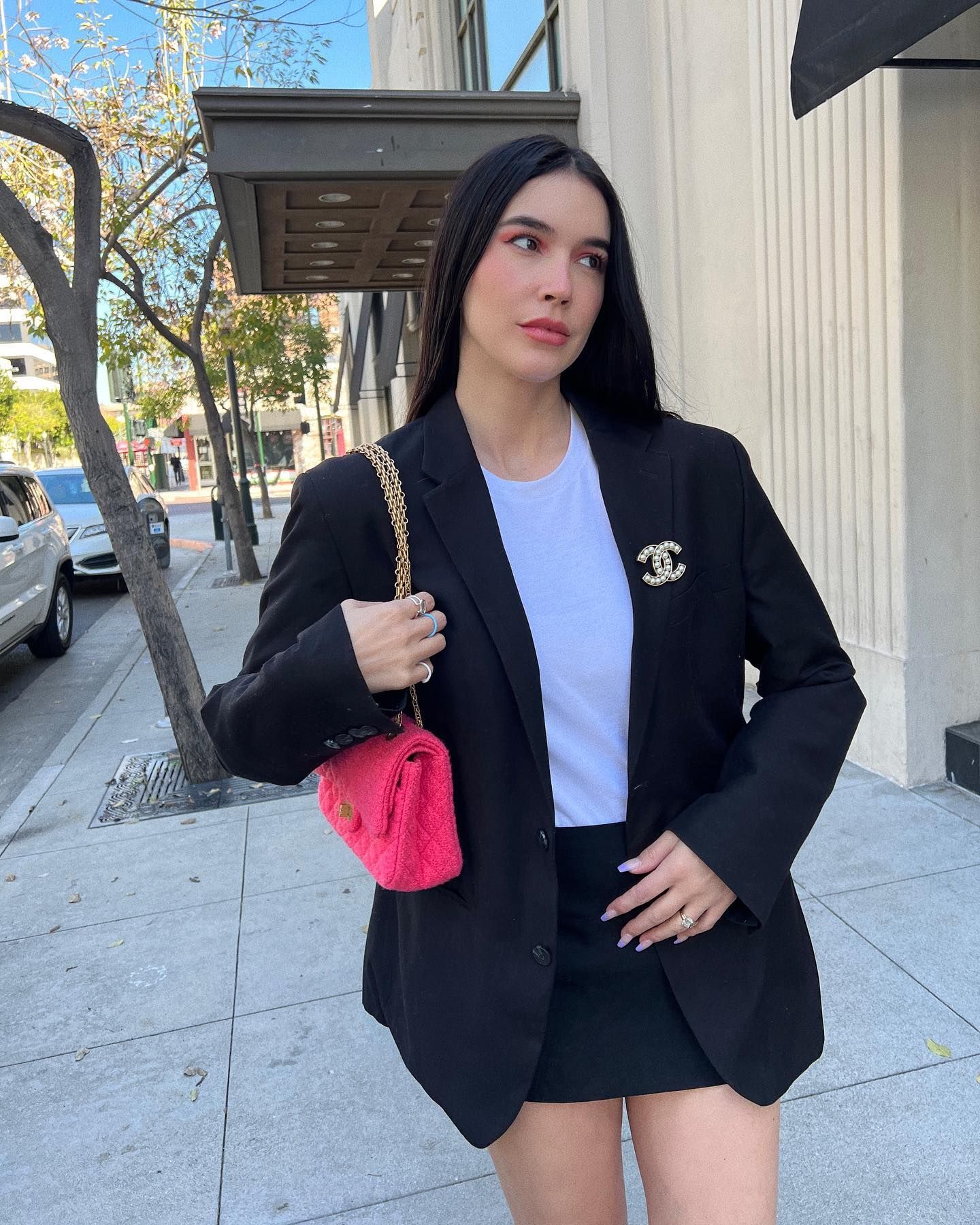 This Trendy Bag Color Is Suddenly All Over the Internet