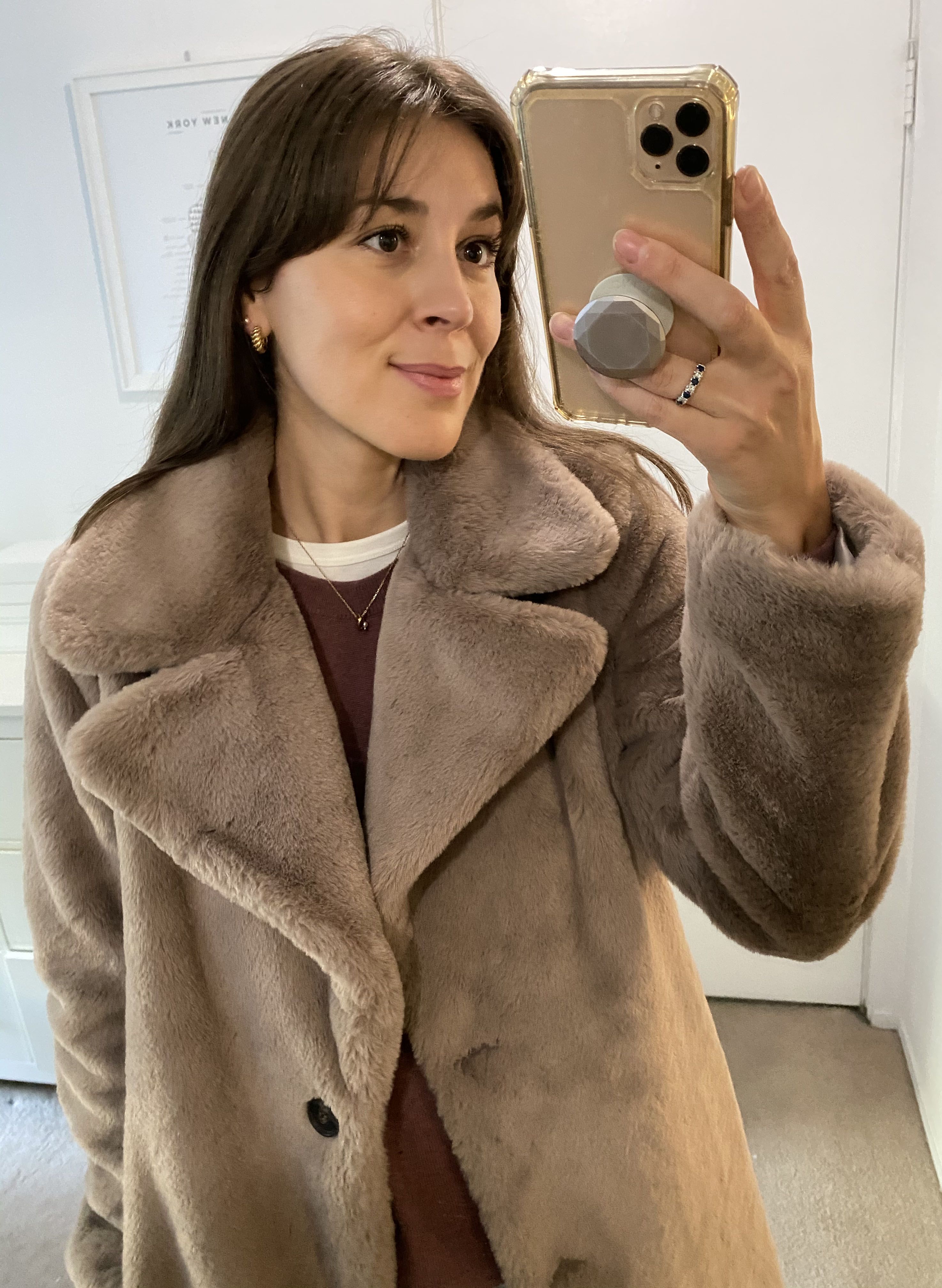 I Tried On the 4 Coolest Winter Coats on Amazon (and They’re All Under $130)