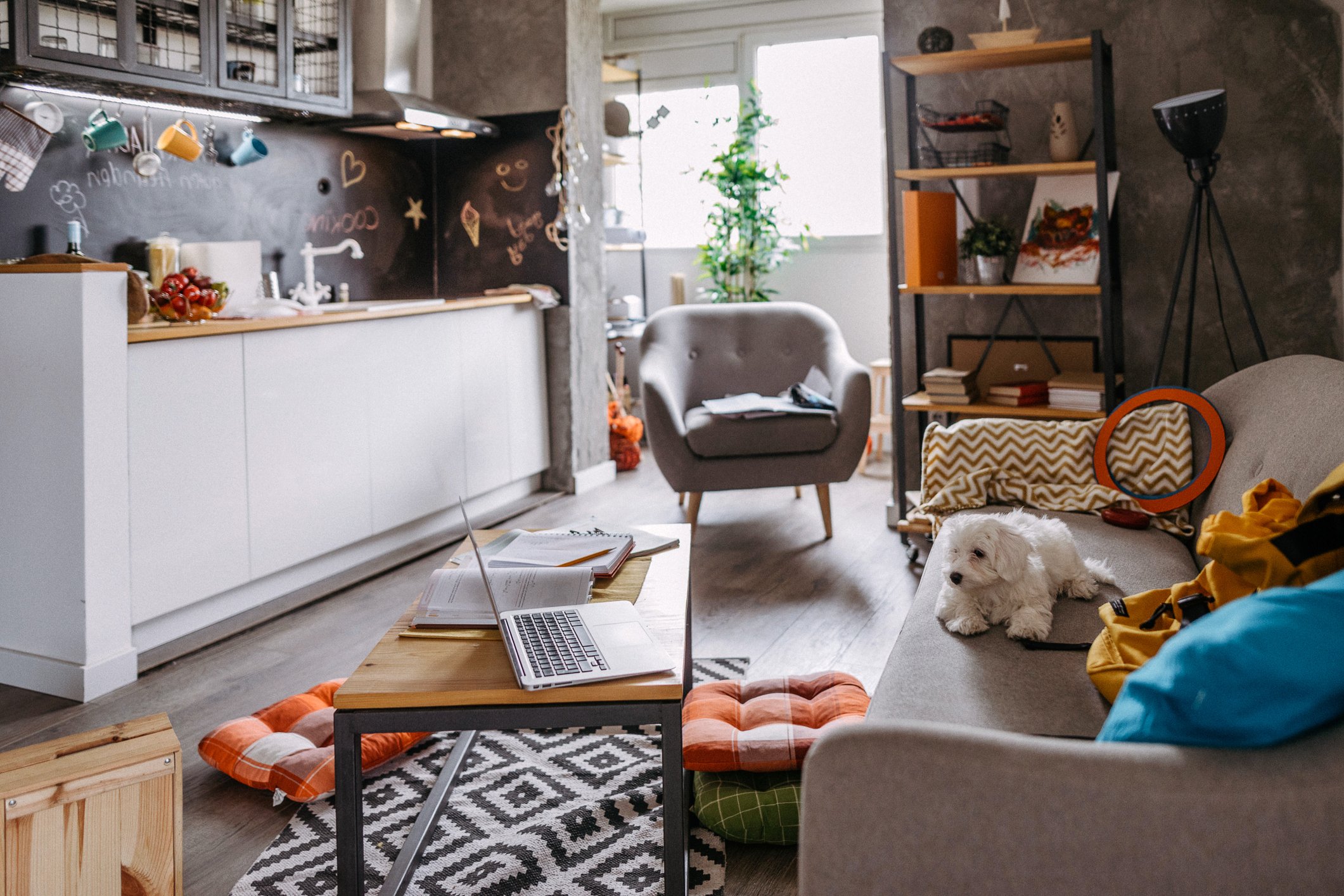 The Top 10 Ways To Maximize Small Living Spaces