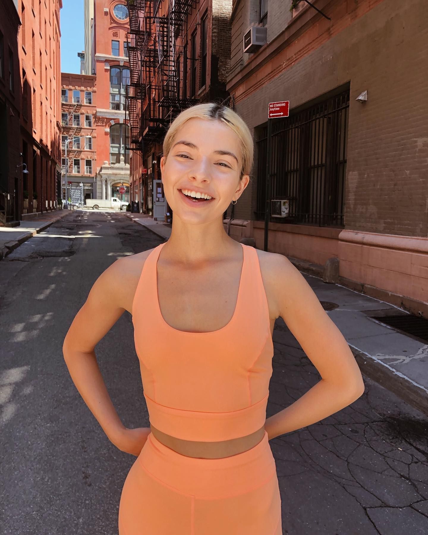 I’m Tired of Wearing Black to the Gym, so I’m Trying These 5 Pieces Instead