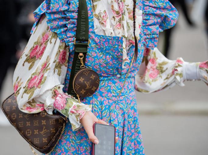 27 Sleek and Stylish Wallets to Add to Your Purse