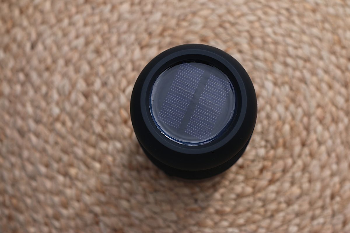 iLive outdoor bluetooth speaker, solar powered speakers