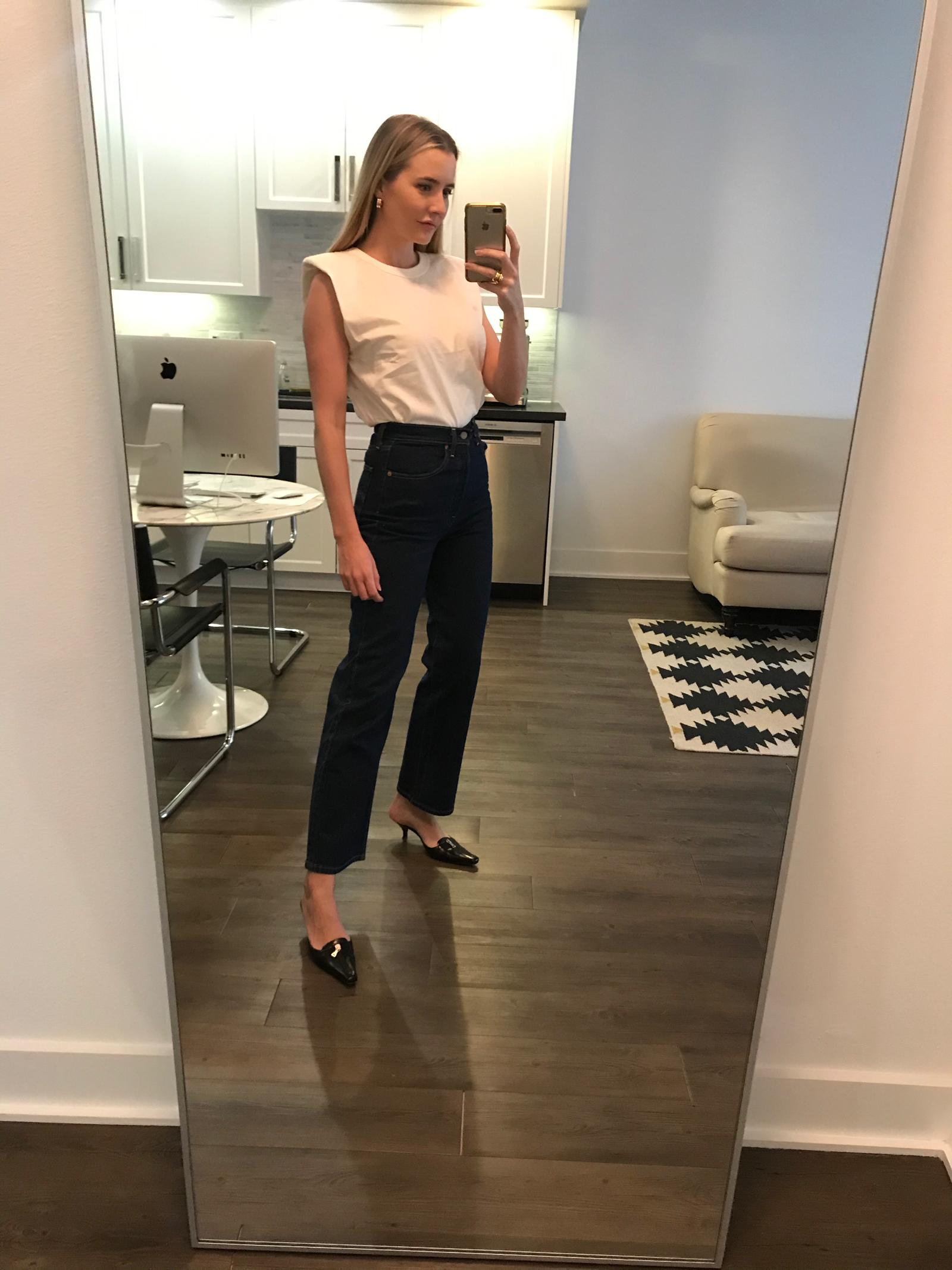 I Tried the “Ribcage” Jeans NYC Girls Are Obsessing Over