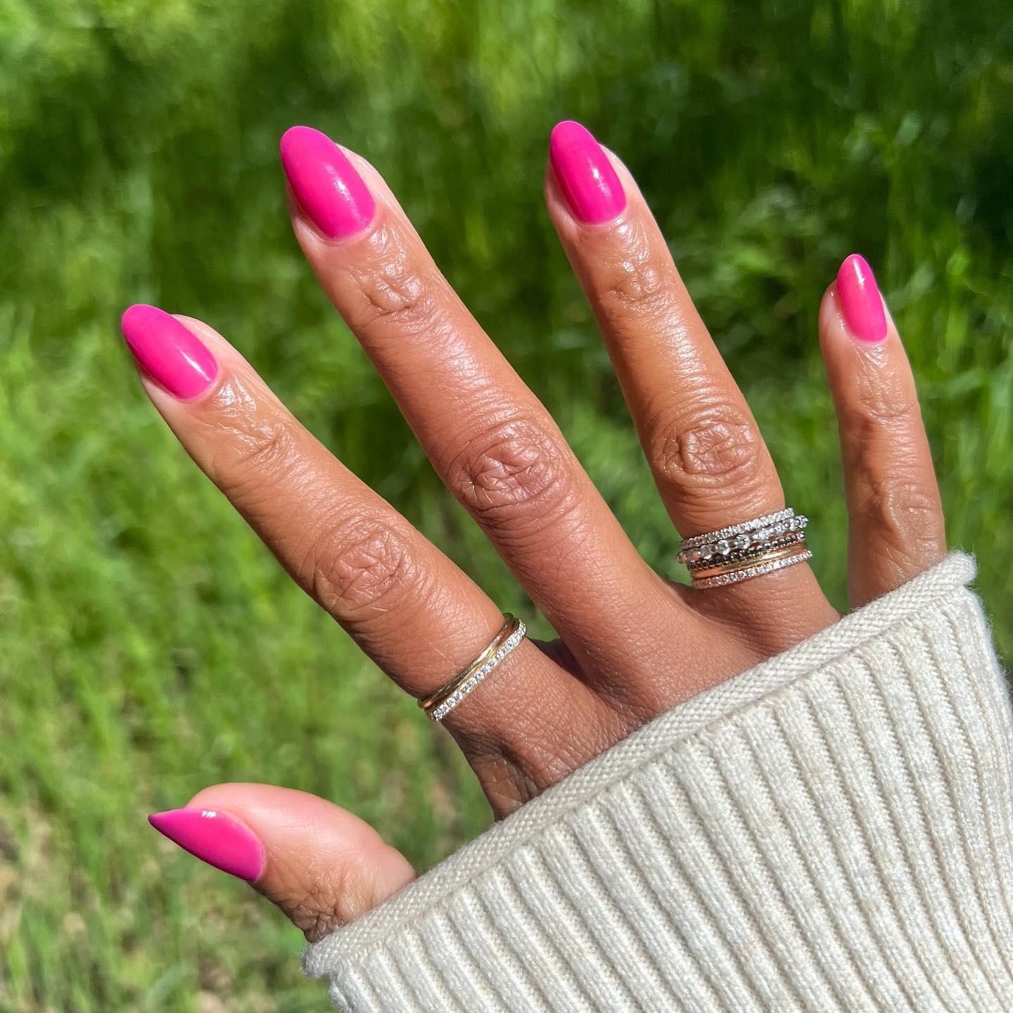 9 Beauty Experts Told Me Their Go-To Shade of Pink Nail Polish—I Won’t Gatekeep