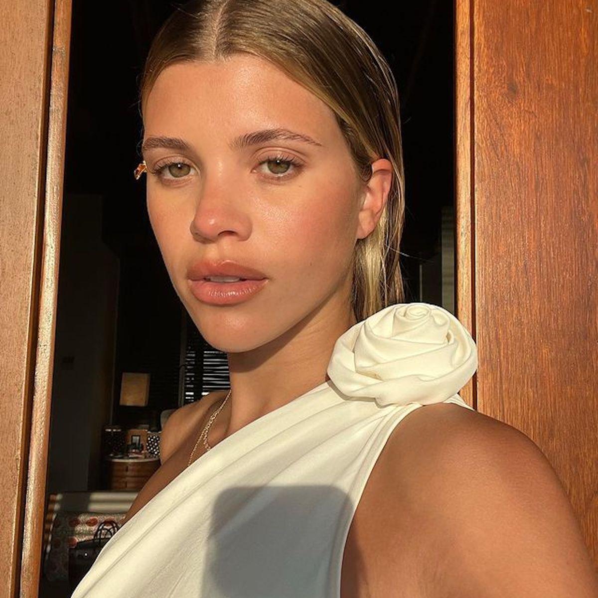 The Perfume Sofia Richie Wears When She Wants to Smell “Summery and Delicious”
