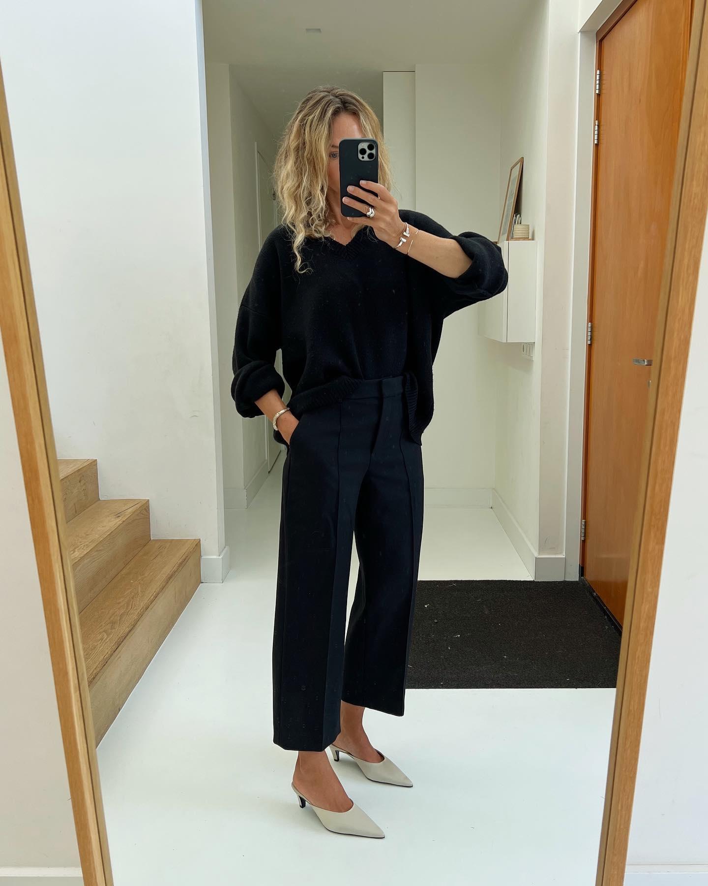 10 Outfits That Indicate Cropped Pants Might Be Cool Again