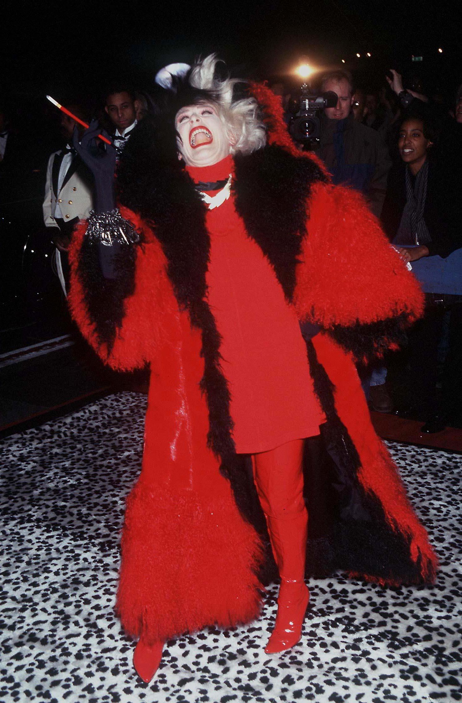 The 13 Coolest Halloween Costumes With Wigs