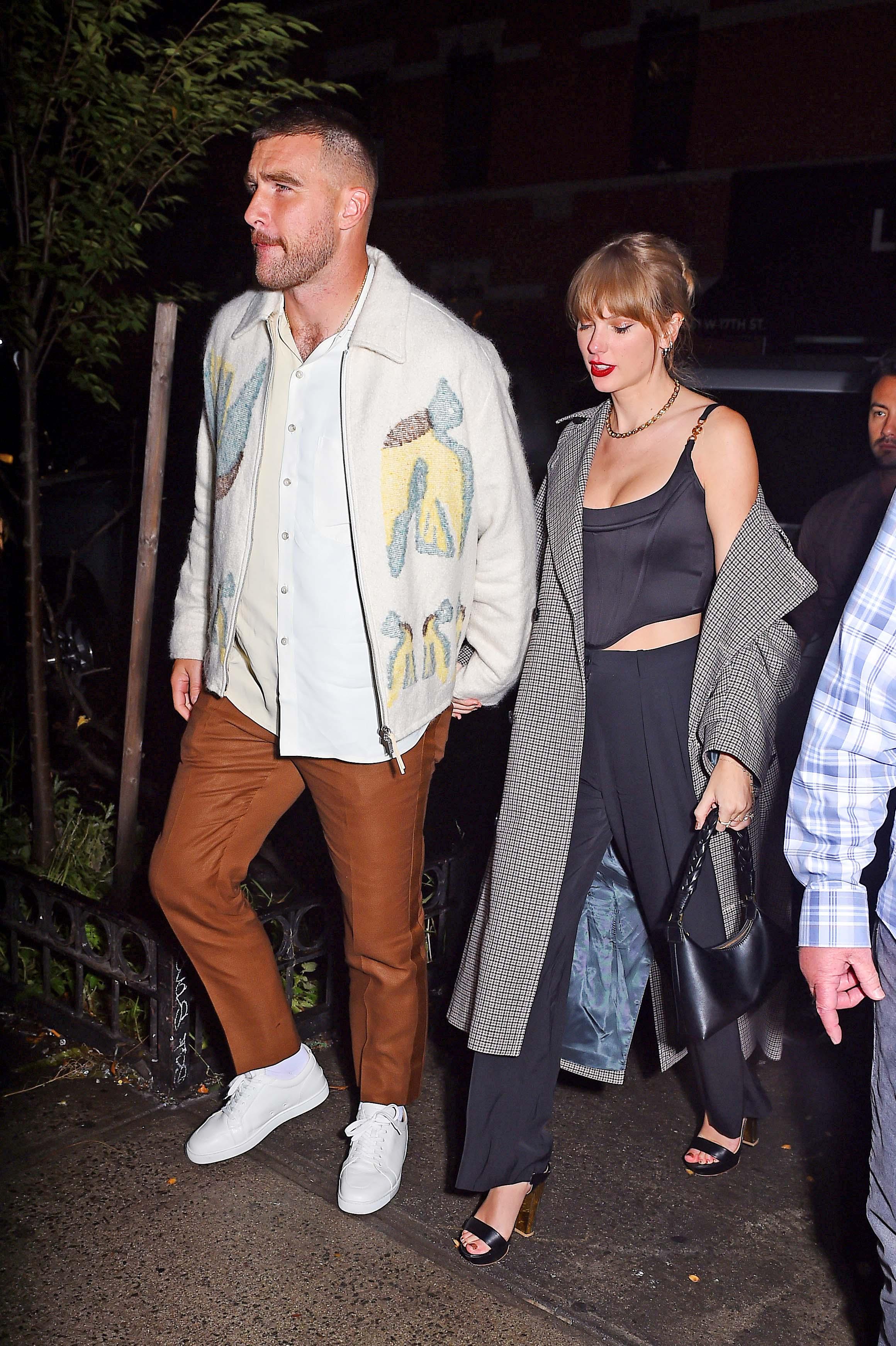 We’re 99% Sure We Know Taylor Swift’s Date-Proof Red Lipstick