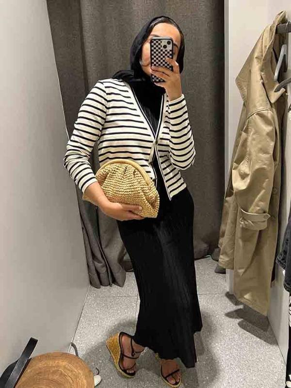 This “Boring” Basic Is Officially One of the Hottest Buys of the Season