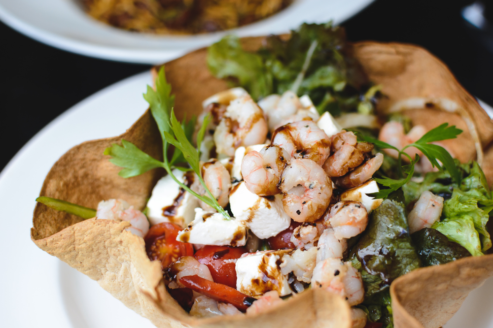 salad with shrimp and feta with 0 calorie dressing