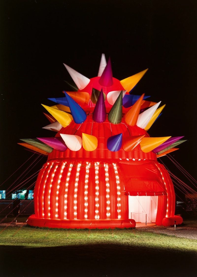 André Heller - inflatable café for Luna Luna