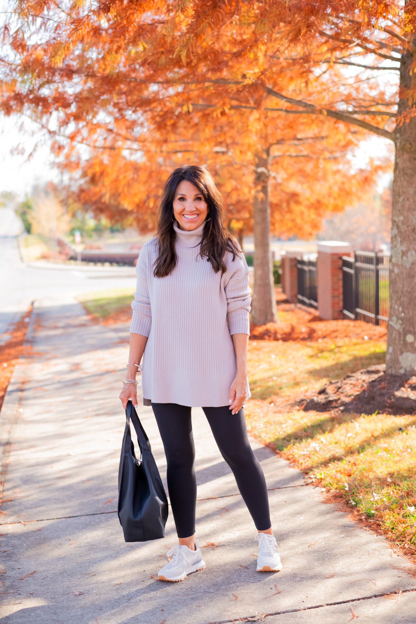 style ideas, how to establish your personal style, preppy style, casual style, classic style, chic style, fashion tips, fashion over 40, fashion blog, fashion blogger, style guide, style tips, understanding your style, create your personal style. fashion mood board, fashion, mood board