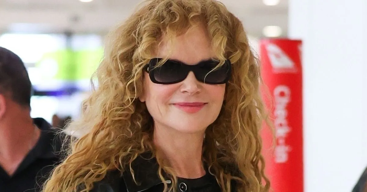 The Chic Pants Nicole Kidman Wore to the Airport With White Sneakers