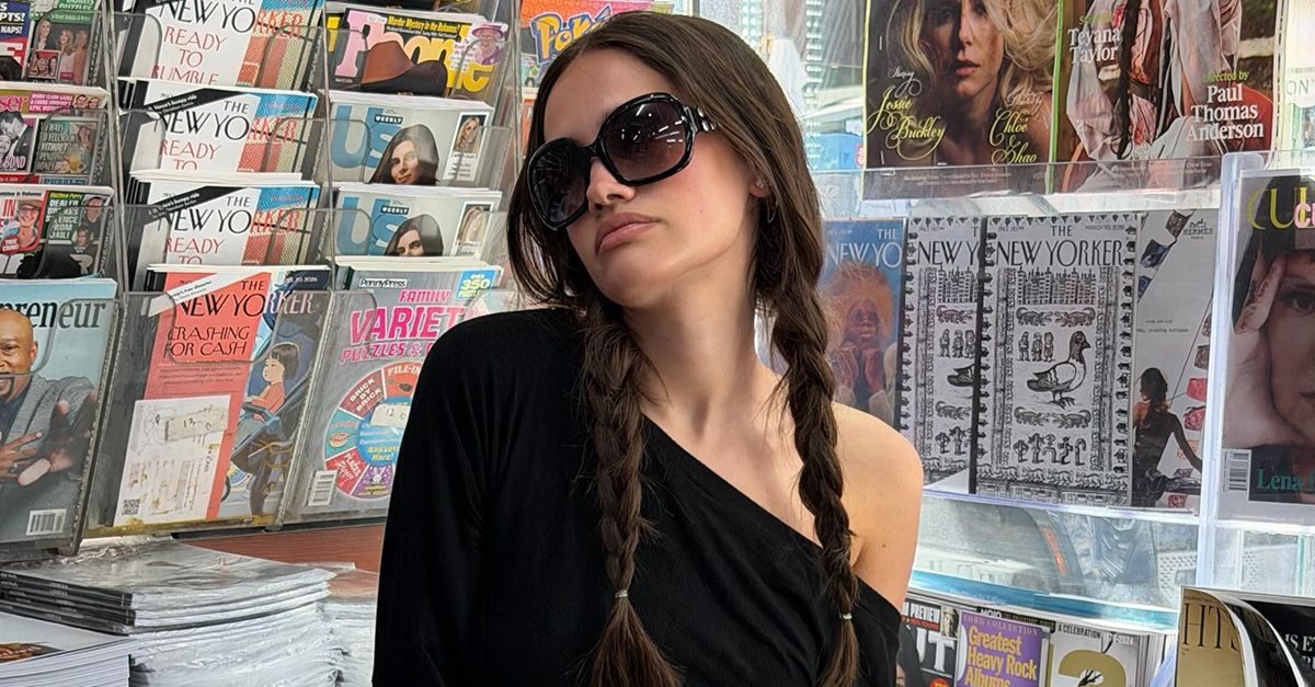 The Mini Bag Trend That It Girls Are Swapping XL Totes For