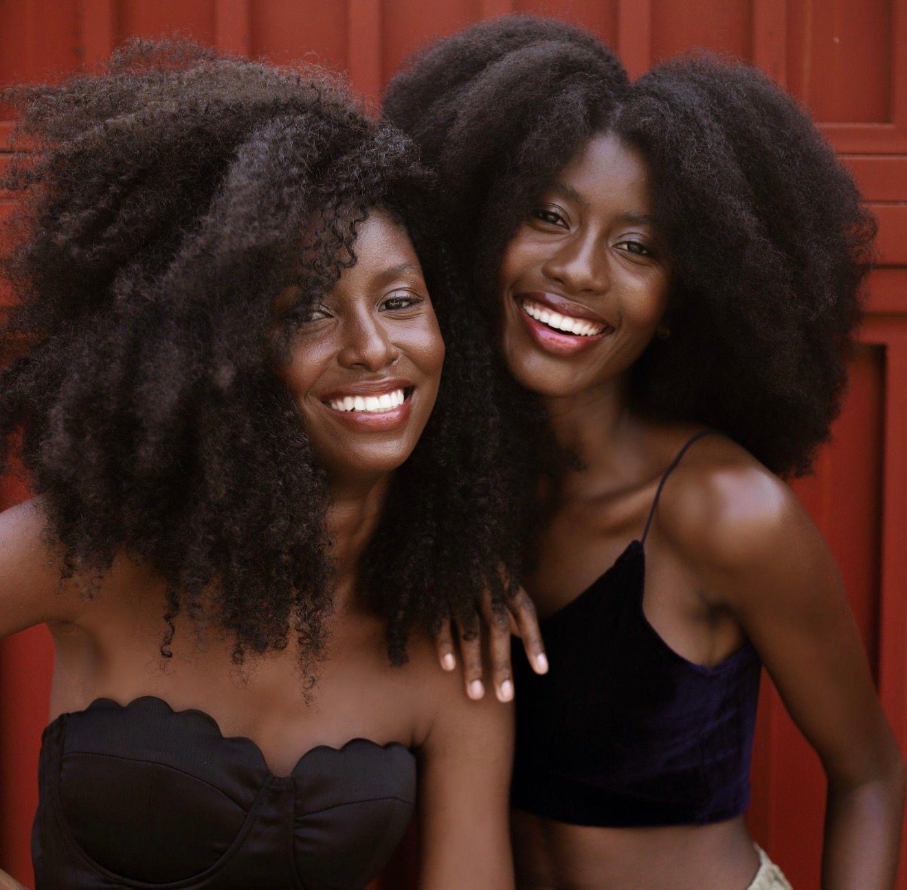 Curly Hairstyles for Women Over 50: Timeless, Modern & Effortlessly Chic