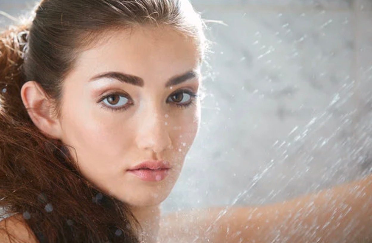 The Ultimate Eye Makeup Guide: Application, Removal & Under-Eye Care.